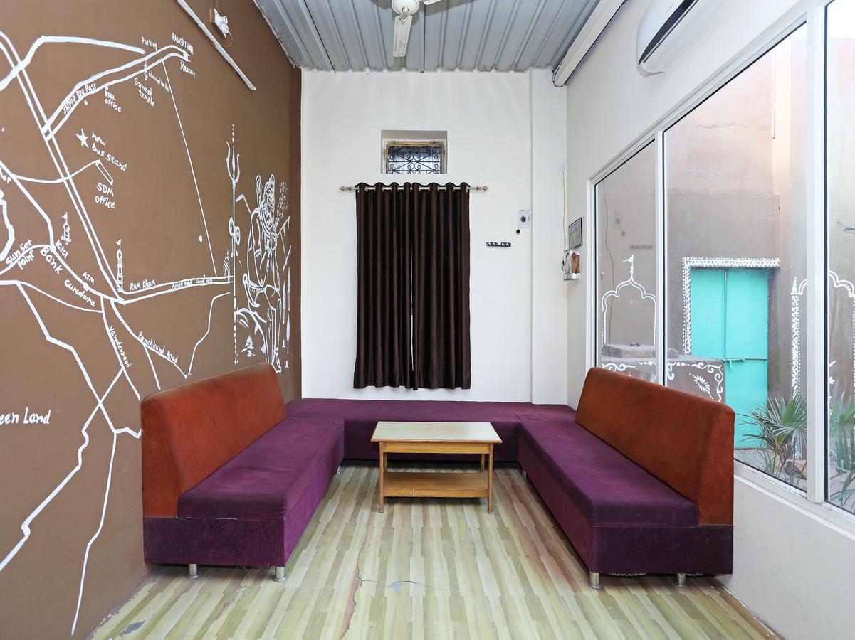 Oyo 10936 Rajasthan Resort Pushkar Bagian luar foto