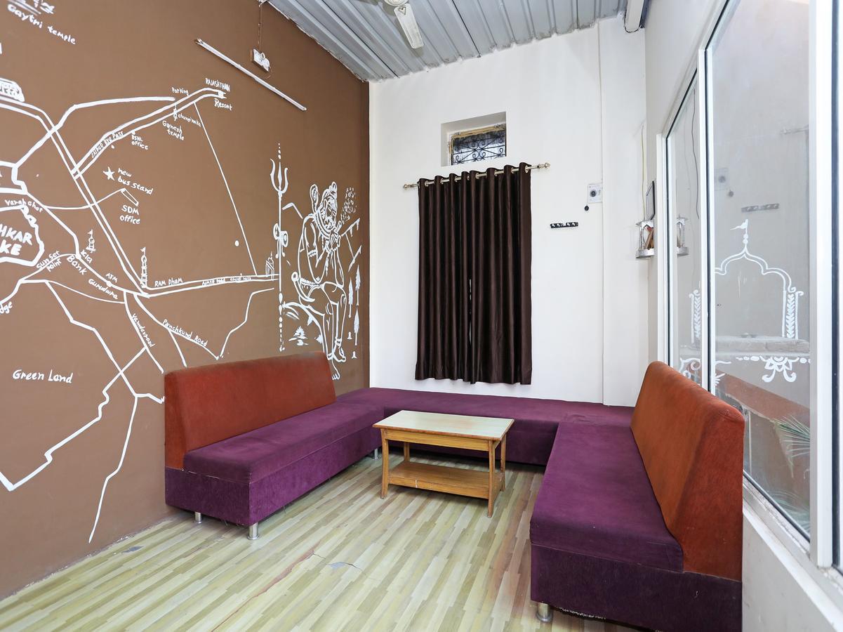 Oyo 10936 Rajasthan Resort Pushkar Bagian luar foto