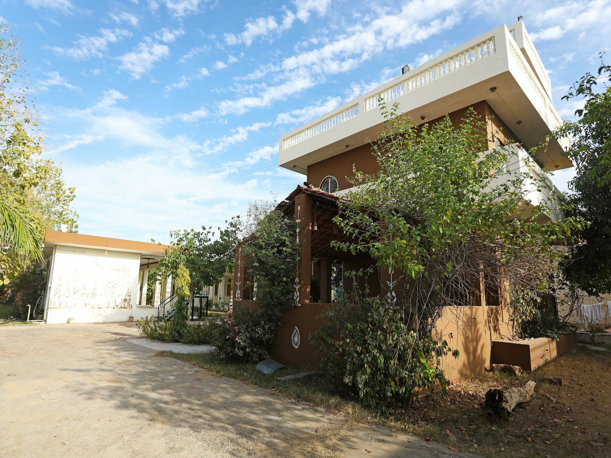 Oyo 10936 Rajasthan Resort Pushkar Bagian luar foto